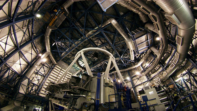 非常大的望远镜视频下载
