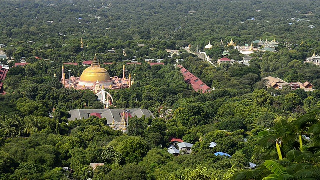 缅甸曼德勒省实皆山中寺庙的WS HA视图视频下载