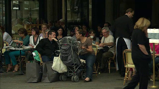 法国巴黎圣日耳曼德普雷咖啡馆视频素材