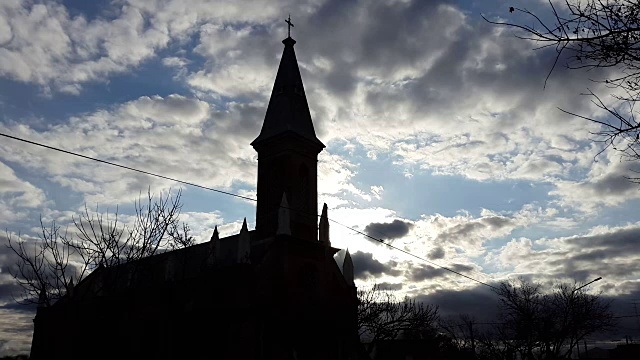 教堂和云彩视频素材