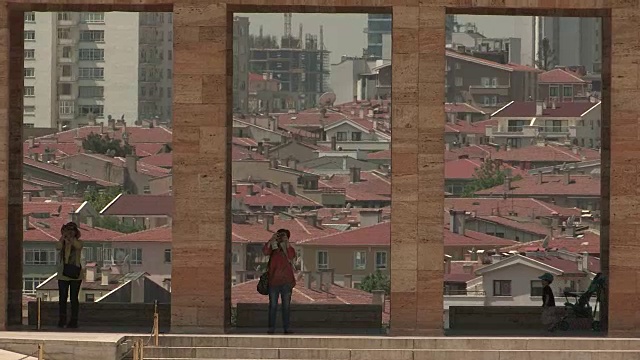 土耳其安卡拉的阿塔图尔克纪念柱视频素材