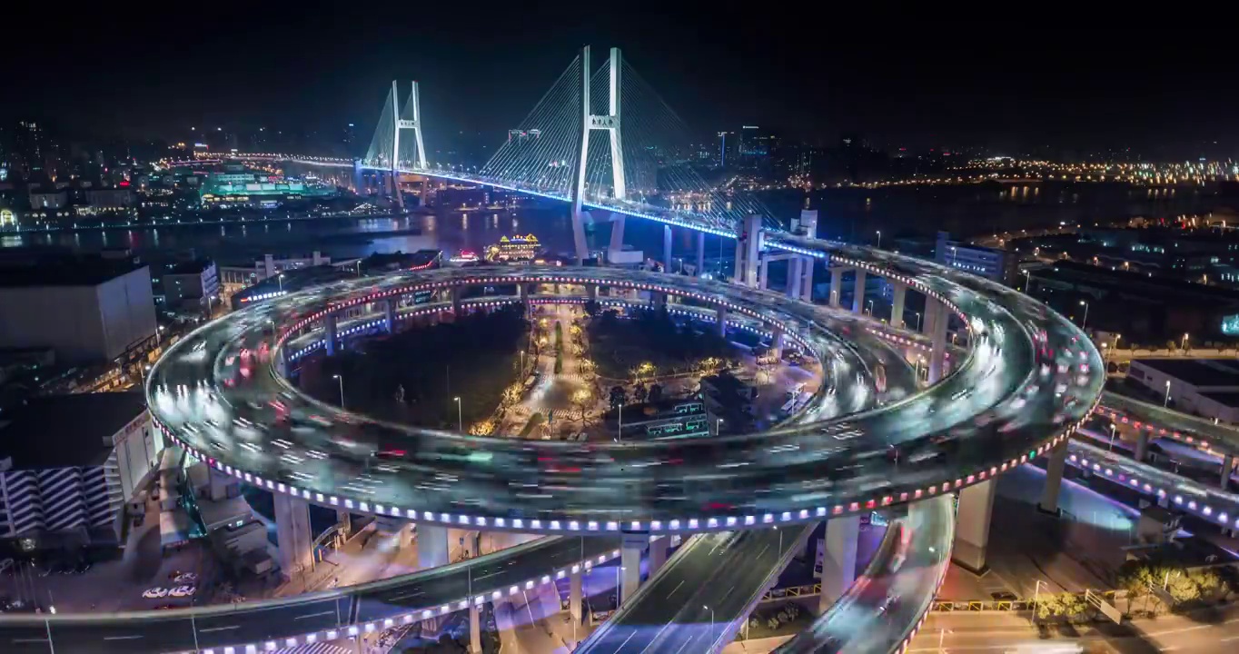 上海，南浦大桥灯火通明视频下载
