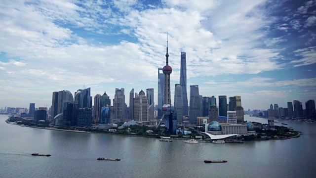 中国上海上空的WS TL云视频素材
