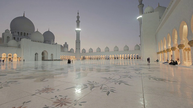 谢赫扎耶德大清真寺之夜阿布扎比视频素材