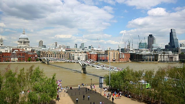 伦敦千年桥视频素材