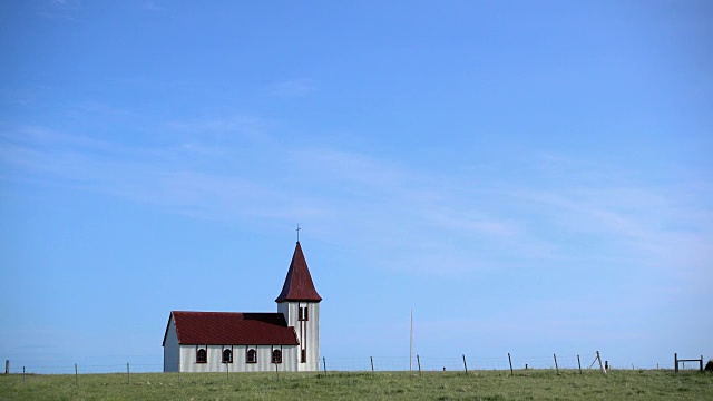 helinar的教堂就在地平线上视频素材