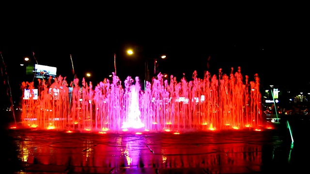 丰富多彩的晚上喷泉视频下载