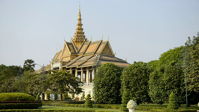 皇家宫殿和花园/金边，柬埔寨视频下载