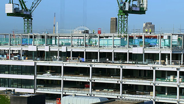 WS T/L视图的建筑商工地/伦敦，英国视频素材