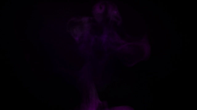 慢动作中的紫色蒸汽视频素材