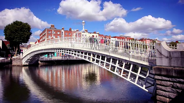 爱尔兰都柏林的哈彭尼桥视频下载