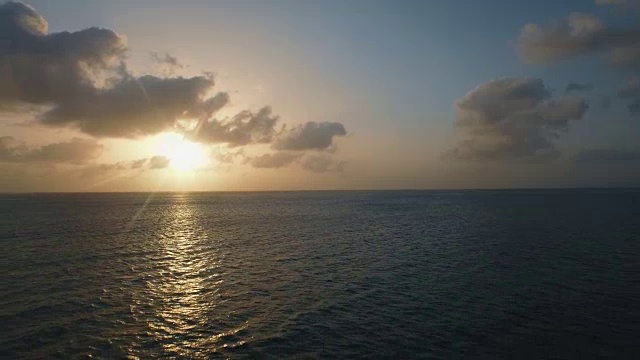 航拍日落的海景视频素材