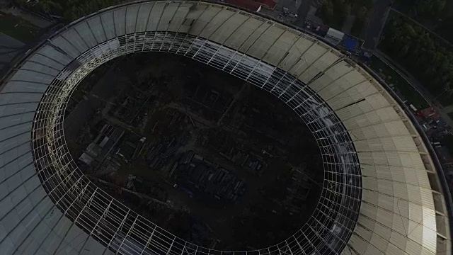 卢日尼基体育场重建过程中的鸟瞰图视频素材