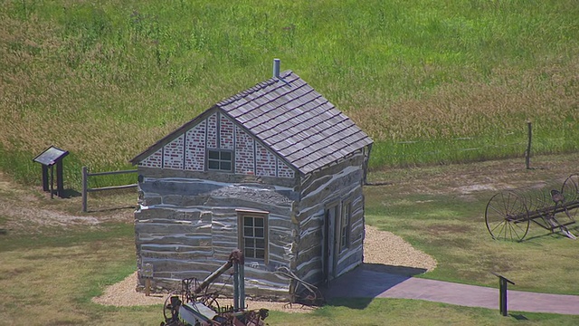 图为美国内布拉斯加州Homestead国家纪念碑帕默埃帕德小屋视频下载