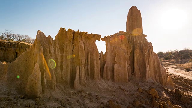 线性白天的时间推移的抽象景观与侵蚀砂的形成和奇异的结构视频素材