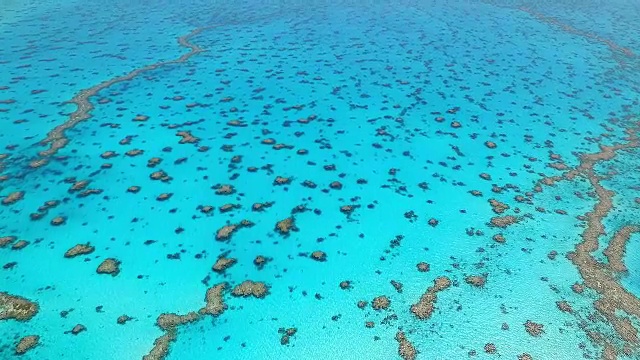 艾图塔基拉古从高空俯瞰珊瑚波米视频下载