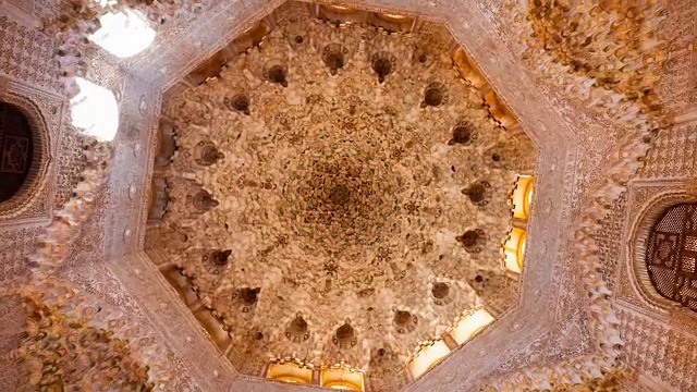 阿尔罕布拉宫的天花板装饰视频下载