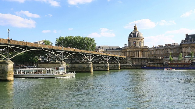 法国巴黎的艺术桥视频下载
