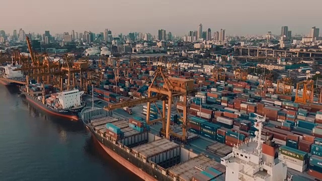 港口集装箱船视频下载