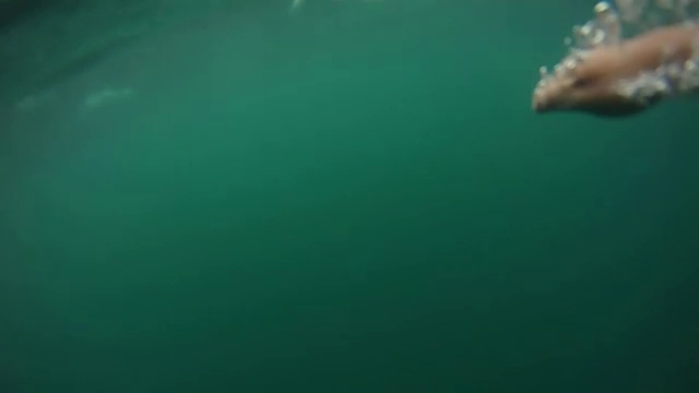 游泳POV，水下视野视频下载