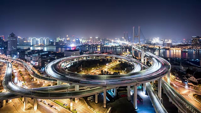T/L WS HA南浦大桥在晚上/上海，中国视频下载