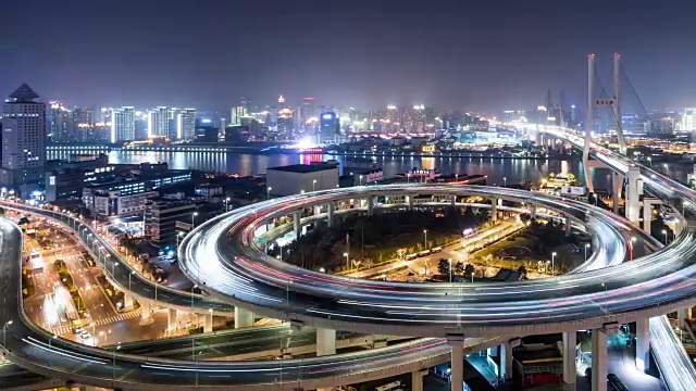 T/L WS HA PAN南浦大桥的夜晚/上海，中国视频素材