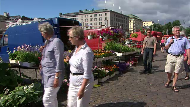 芬兰赫尔辛基的花摊视频素材