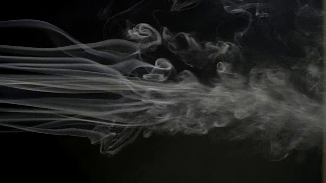 4K蒸汽拍摄黑色背景视频素材