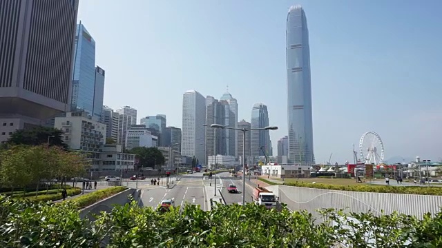 香港市区街道交通繁忙，楼宇现代化，视频素材