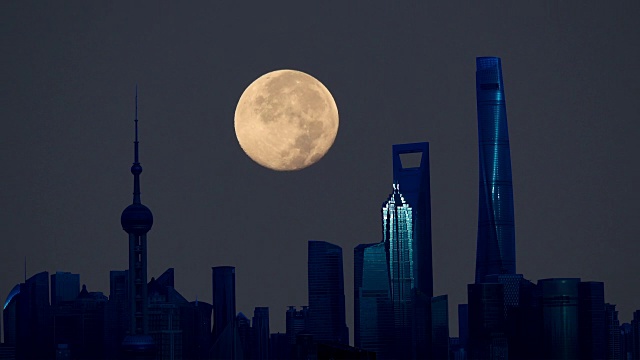 月亮在上海落下视频下载