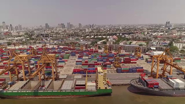 鸟瞰图的工业航运港口曼谷，泰国视频素材