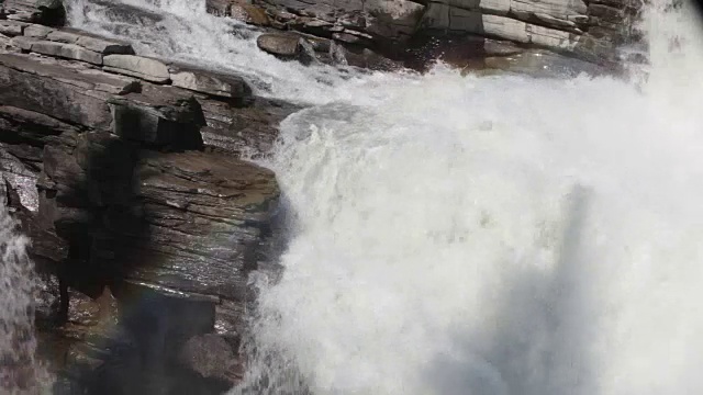 亚大巴斯卡河瀑布视频素材