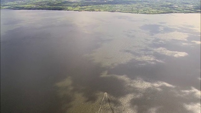 讷湖-鸟瞰图-北爱尔兰，英国视频下载