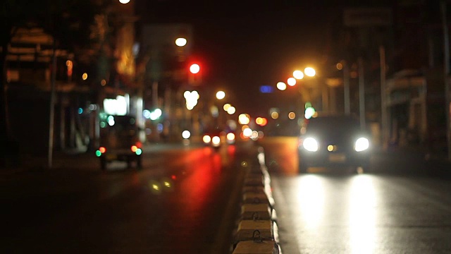 泰国夜间交通的汽车驾驶视频下载