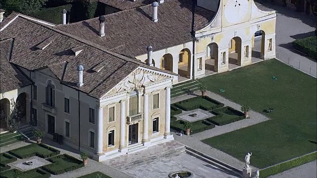 别墅迪马塞尔-鸟瞰图-威尼托，省迪特雷维索，马塞尔，意大利视频下载