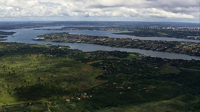 偏执狂湖-鸟瞰图-联邦区，Brasília，巴西视频素材