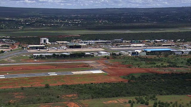 巴西利亚机场-鸟瞰图-联邦区，Brasília，巴西视频素材