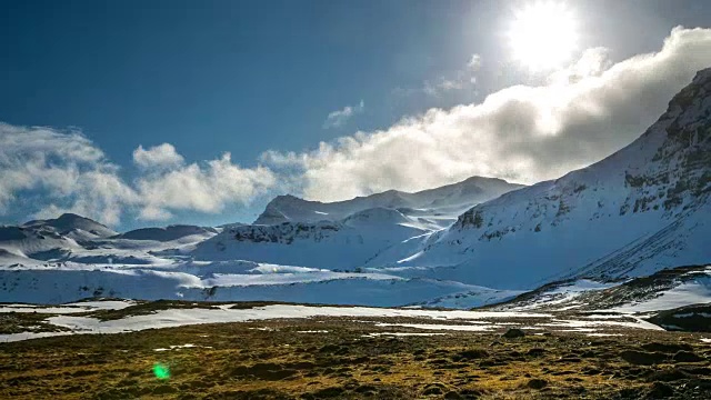 4K延时:山脉Snaefellsnes半岛，瀑布景观冰岛视频素材