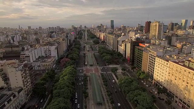 阿根廷布宜诺斯艾利斯方尖碑鸟瞰图视频素材