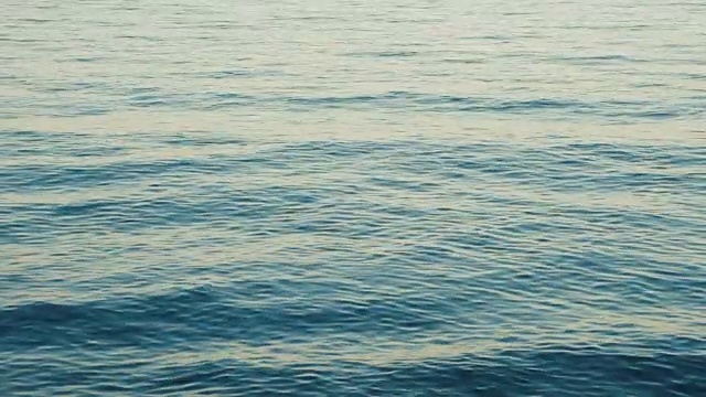 碧波荡漾的海面视频素材