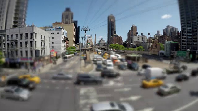 穿越城市的交通时间流逝。都市都市背景风景视频购买