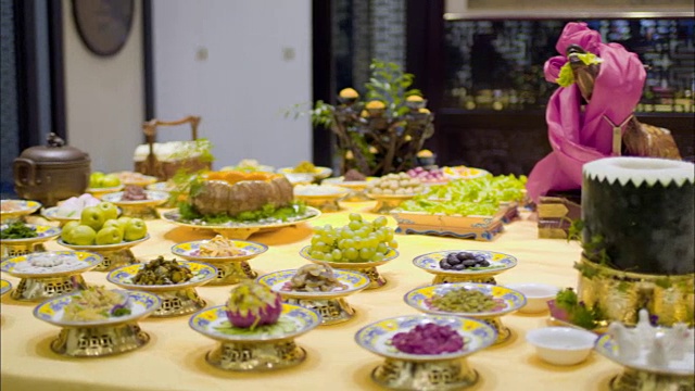 准备中国传统满族汉人御宴视频下载