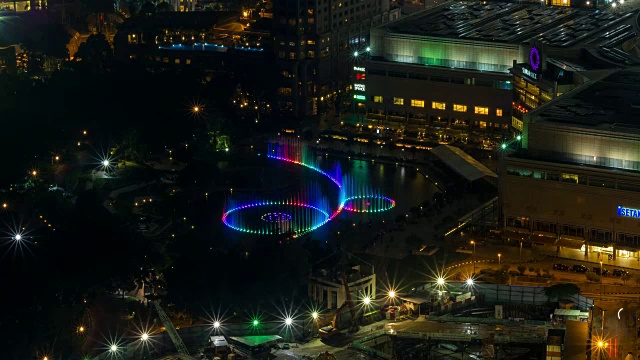 Petronas塔喷泉的夜晚视频下载