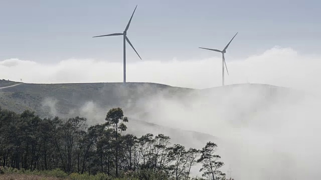 风力涡轮机。Waainek, Grahamstown，南非。视频下载