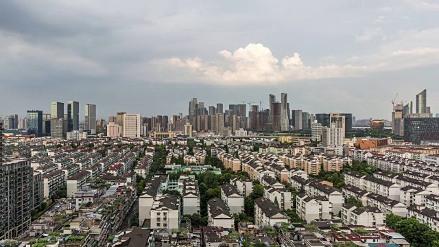 面向杭州市区天际线的高密度住宅建筑视频素材