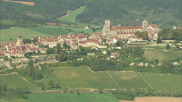 Vezelay修道院视频下载