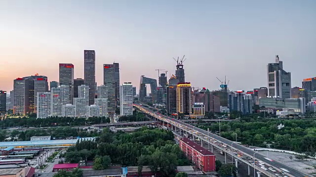 时间推移-从黎明到黎明的北京高角度天际线(潘lr)视频下载
