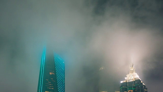 时间流逝——上海的摩天大楼，雾霾天气(Zoom)视频下载