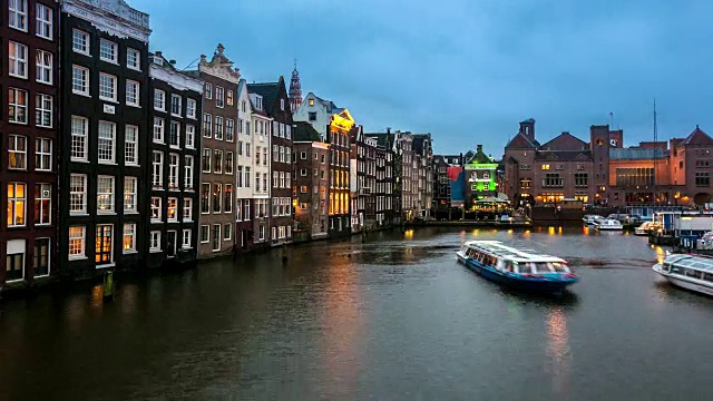 延时:阿姆斯特丹运河和圣尼古拉斯教堂视频下载