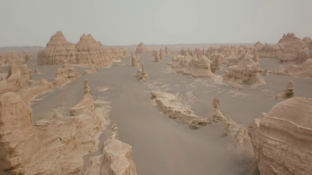 中国亚丹地貌一览视频素材